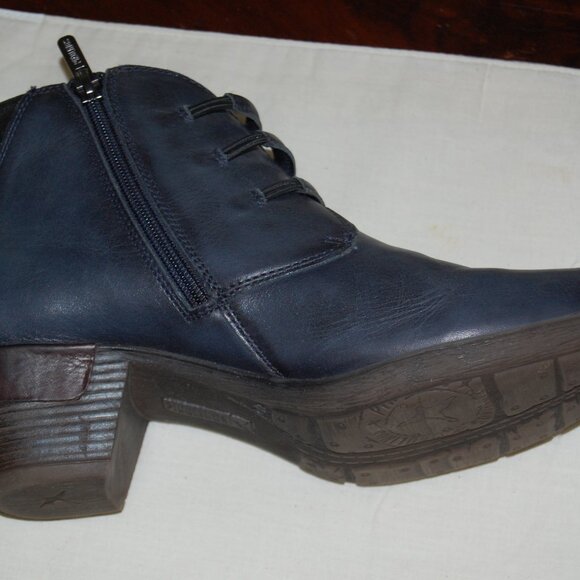 Pikolinos Deep Blue Leather Short Boot With Brown Accents Size 40 - Picture 14 of 15